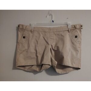 Old Navy Women Maternity Khaki Shorts size 16